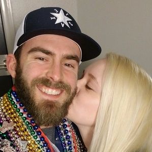 Meet your Posher, Hunter